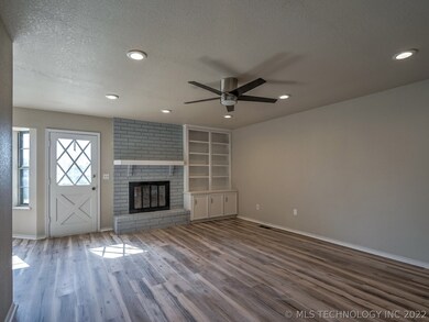 3321 S Ash Place, Broken Arrow, OK 74012 - photo 5