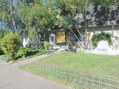 2118 Brookhurst St, Medford, OR 97504 - photo 2