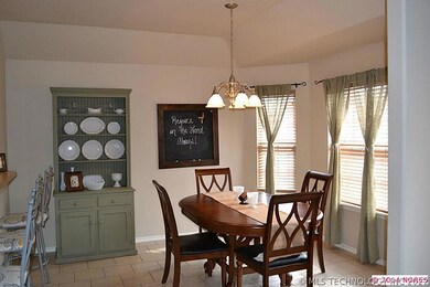 1706 W 119th St S, Jenks, OK 74037 - photo 5