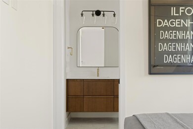 2305 E 21st St unit 2, Austin, TX 78722 - photo 7