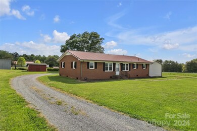 3441 Gaston Webbs Chapel Rd, Crouse, NC 28033 - photo 2