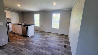 466 Montana unit 466, Belleville, MI 48111 - photo 5