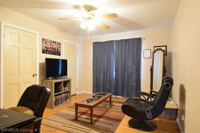 1900 W Shawntel Smith Blvd, Muldrow, OK 74948 - photo 7