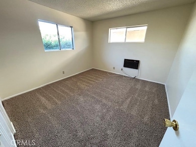 681 Shasta Way, Hemet, CA 92543 - photo 7