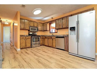 8 Kempsey Ln, Bella Vista, AR 72714 - photo 2