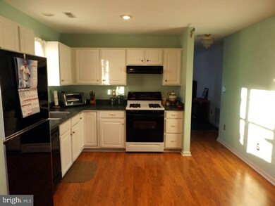 28 Montclair Ave, Berlin, NJ 08009 - photo 4