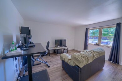 1084 Sells Ave #J (18)