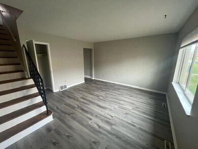 491 Barnett Rd unit 493, Columbus, OH 43213 - photo 2