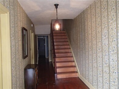 23 E Wall St, Bethlehem, PA 18018 - photo 2