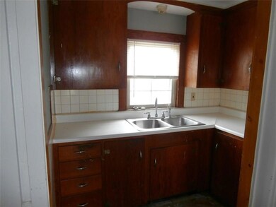 109 Alfred St, Biddeford, ME 04005 - photo 4