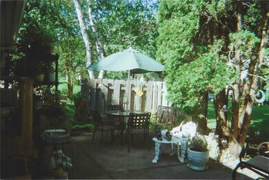 2712 Esser St, Cross Plains, WI 53528 - photo 3