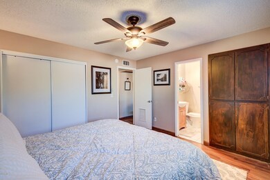632 W Toledo St-24