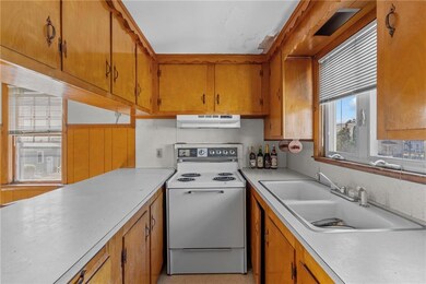 upstairs unit kitchen