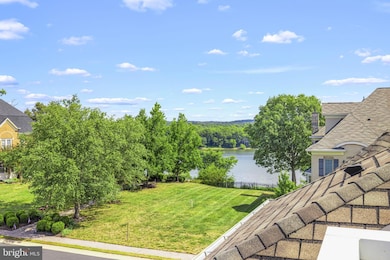 18359 Eagle Point Square, Leesburg, VA 20176 - photo 2