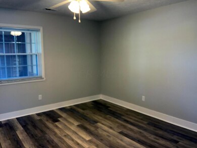 6 Living Room