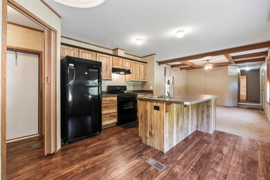 519 Elm St, Limerick, ME 04048 - photo 5