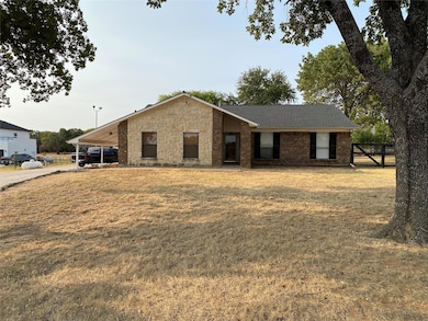 2040 Leatherwood Ln, Denton, TX 76210 - photo 7