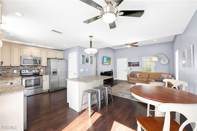 13331 Electron Dr, Fort Myers, FL 33908 - photo 3