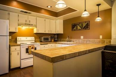 1975 Bechelli Ln, Redding, CA 96002 - photo 3