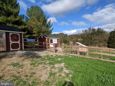 130 Featherstone Ct, Stephenson, VA 22656 - photo 4