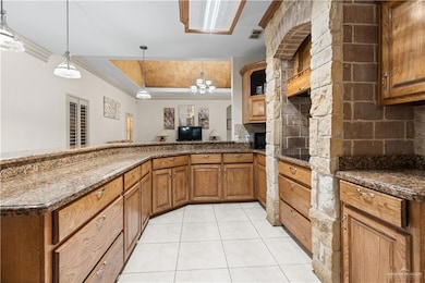 7303 N 22nd Ln, McAllen, TX 78504 - photo 4