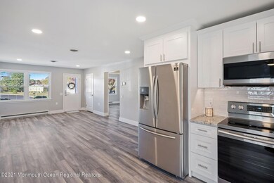 16 Hummingbird Ln, Whiting, NJ 08759 - photo 5