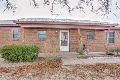 336 Montgomery Ln, Weatherford, TX 76087 - photo 2