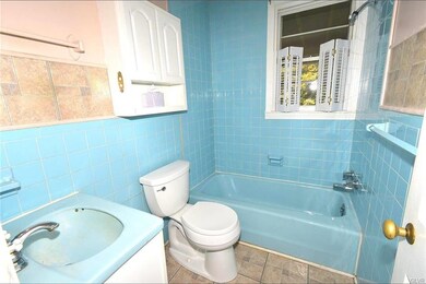 FULL BATH
