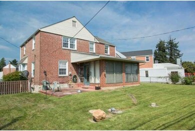 21 E Greenhill Rd, Broomall, PA 19008 - photo 4