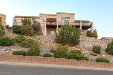 OUTSIDE-430-Cerrillos-Dr-7