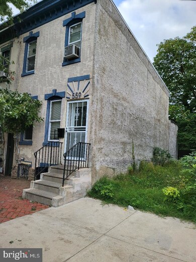 559 Royden St, Camden, NJ 08103 - photo 2
