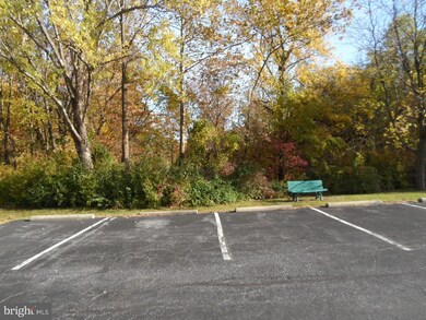 121 Woodstream Dr, Norristown, PA 19403 - photo 3