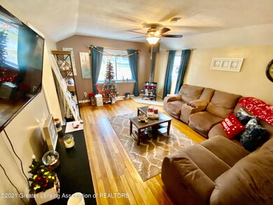 6 Living RM