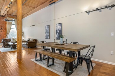 Rivermoor Landing unit 34, Newmarket, NH 03857 - photo 4