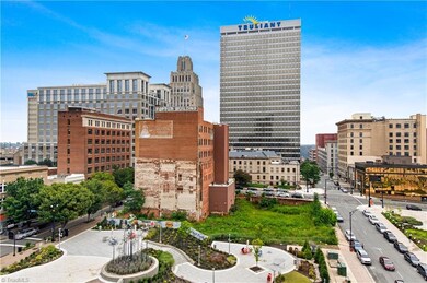 1 Park Vista Ln unit 620, Winston-Salem, NC 27101 - photo 3