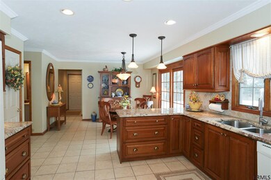 65 Huntleigh Dr, Albany, NY 12211 - photo 5