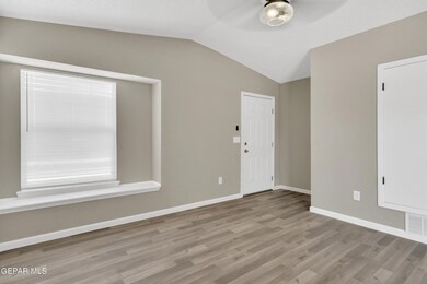 544 Achim Dr, El Paso, TX 79928 - photo 4
