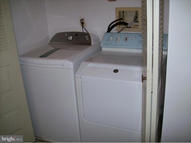 4 Oneill Ct, Lawrence Township, NJ 08648 - photo 6