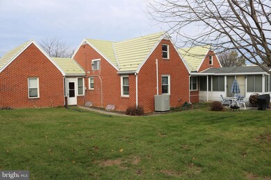 315 Harrison Ave, Waynesboro, PA 17268 - photo 3