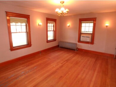 1 N Main St, Newmarket, NH 03857 - photo 4