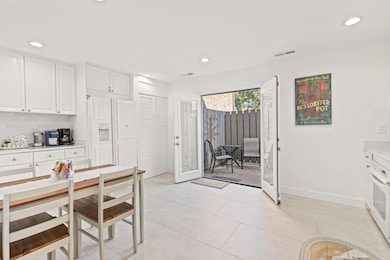 005-4735 Huron Dr-MLS