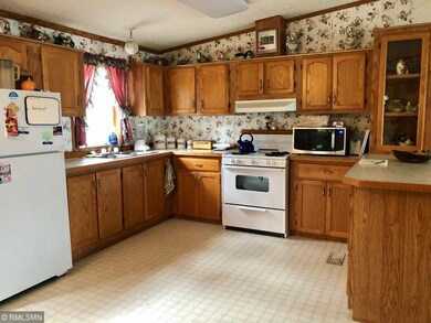 Spacious kitchen