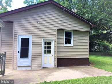 1675 Shookstown Rd, Frederick, MD 21702 - photo 3