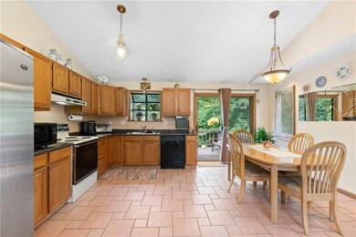 1720 Harkney Hill Rd, Coventry, RI 02816 - photo 6