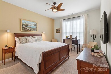 929 Mayapple Way, Belmont, NC 28012 - photo 6