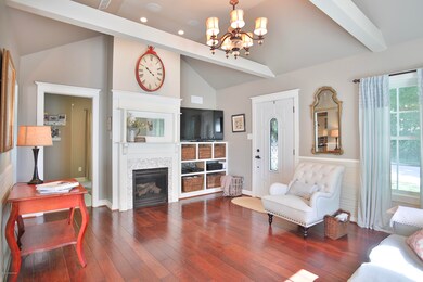 7804 Cooper Chapel Rd, Louisville, KY 40229 - photo 3