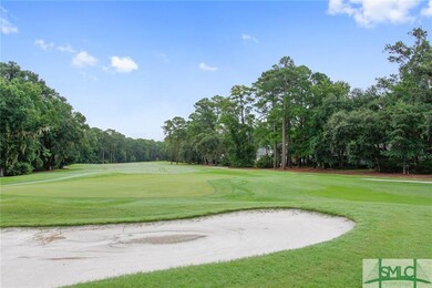 Plentiful golf greens are one of the Landings' fin