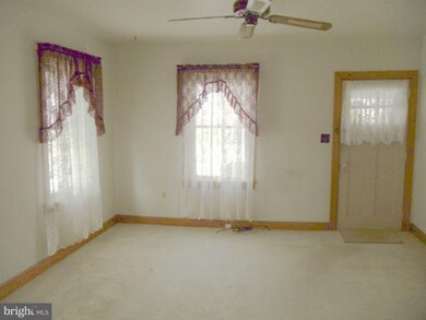 456 Lortz Ave, Chambersburg, PA 17201 - photo 7