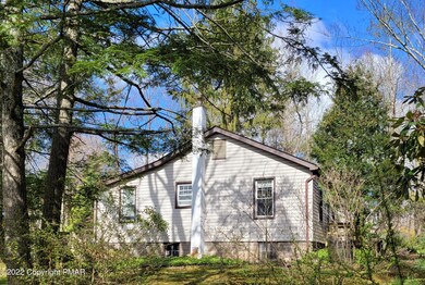 528 Prices Dr, Cresco, PA 18326 - photo 3