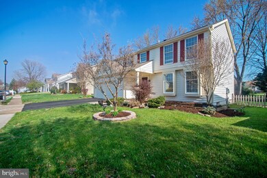 13640 Bellerose Dr, Chantilly, VA 20151 - photo 2